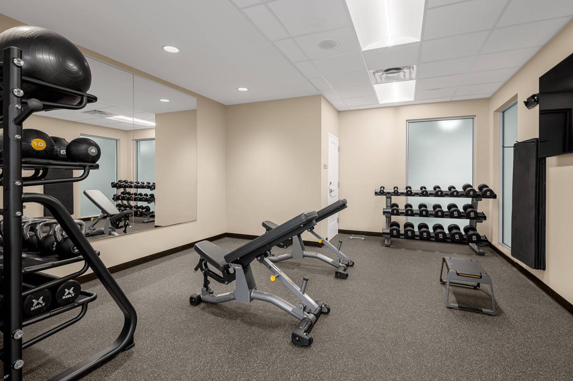 Towneplace Suites Cincinnati Фейрфілд Екстер'єр фото