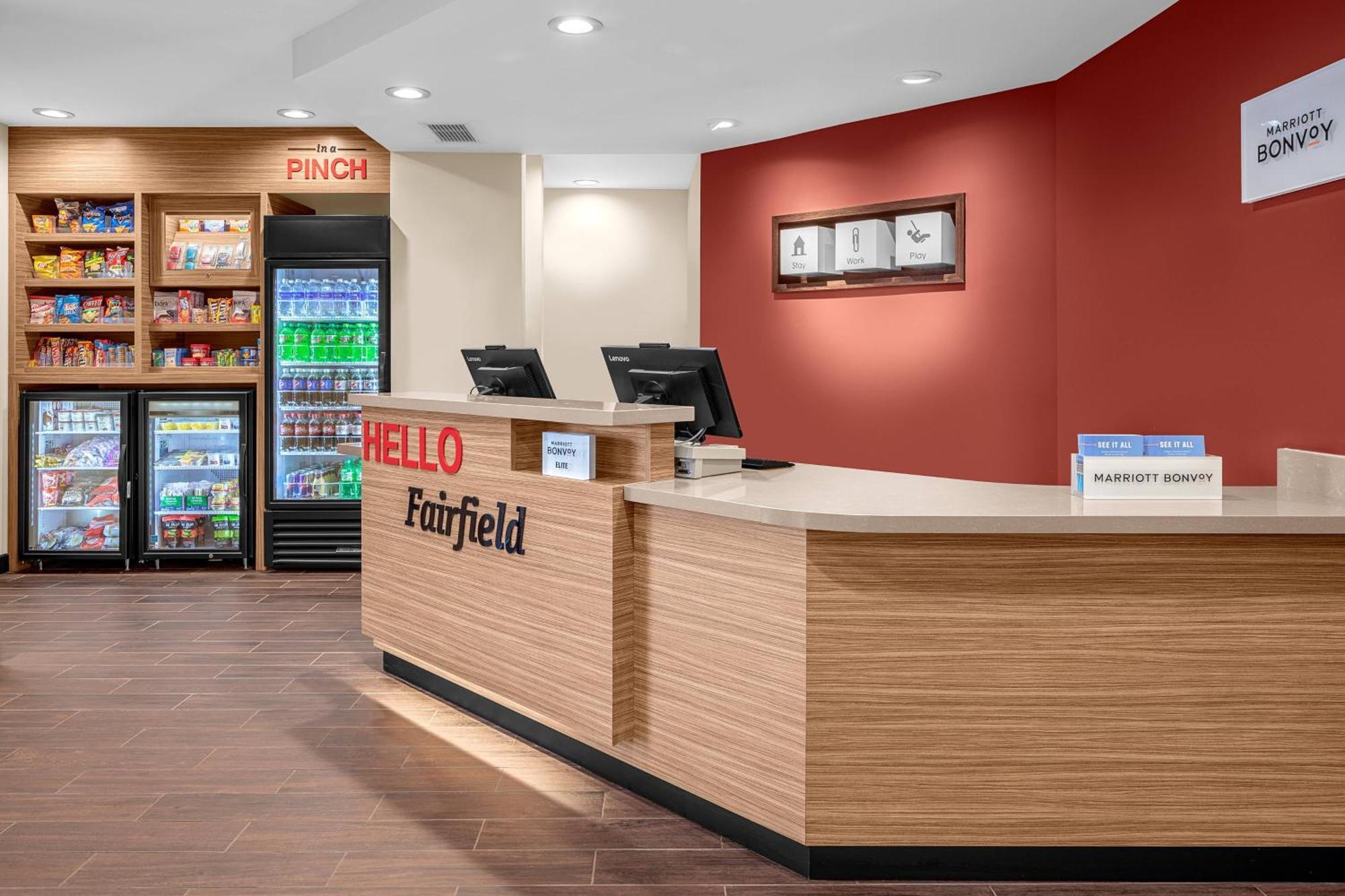 Towneplace Suites Cincinnati Фейрфілд Екстер'єр фото