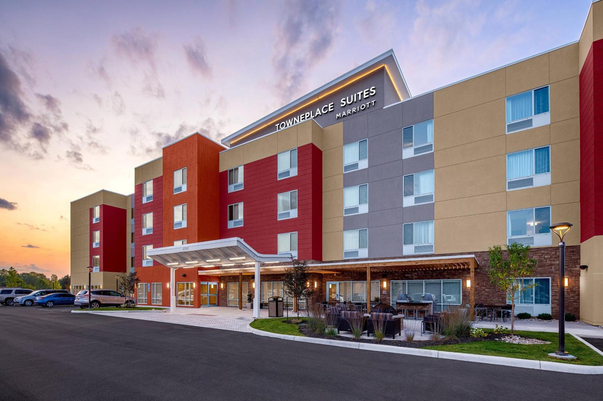 Towneplace Suites Cincinnati Фейрфілд Екстер'єр фото